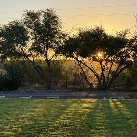 Teri-Lemveli Lodge Beaufort West Zewnętrze zdjęcie