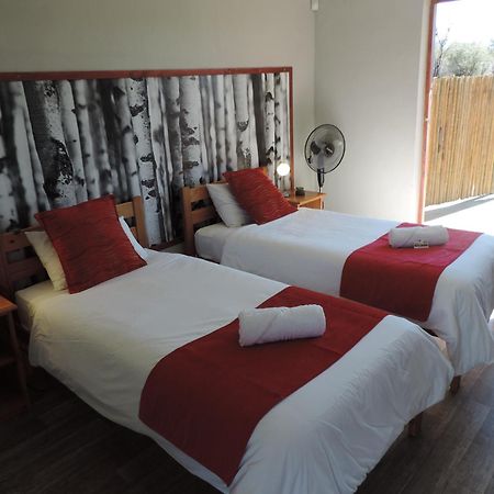 Teri-Lemveli Lodge Beaufort West Zewnętrze zdjęcie