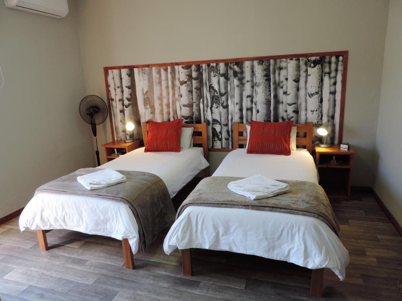 Teri-Lemveli Lodge Beaufort West Zewnętrze zdjęcie